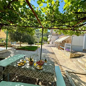 Guest house Rondo 